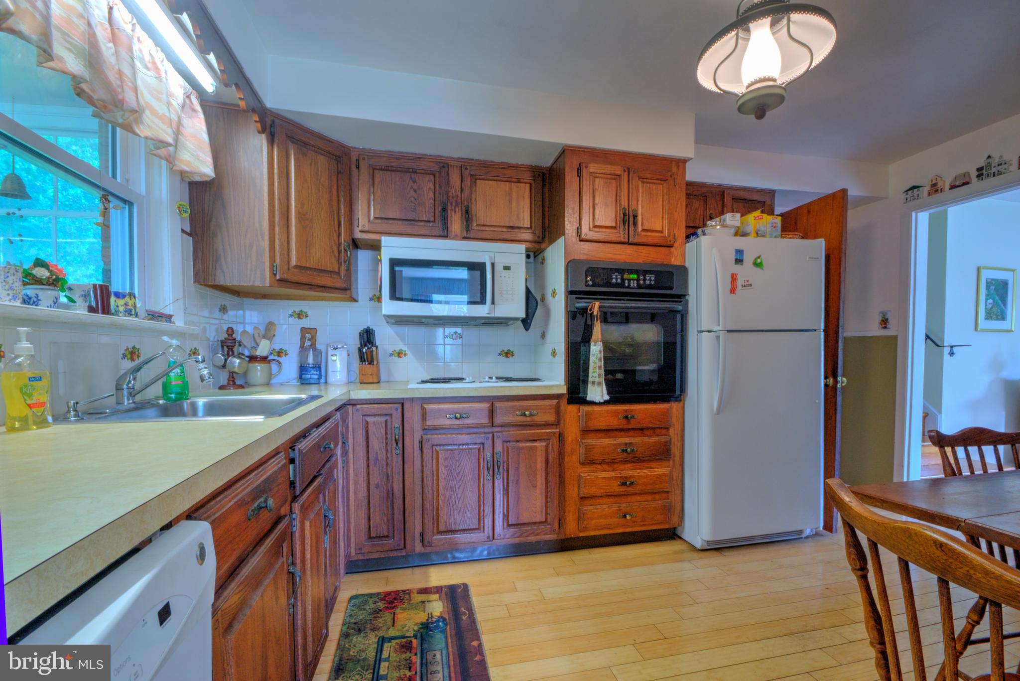 676 Mallard Road Wayne, PA 19087 - Photo 9 of 31