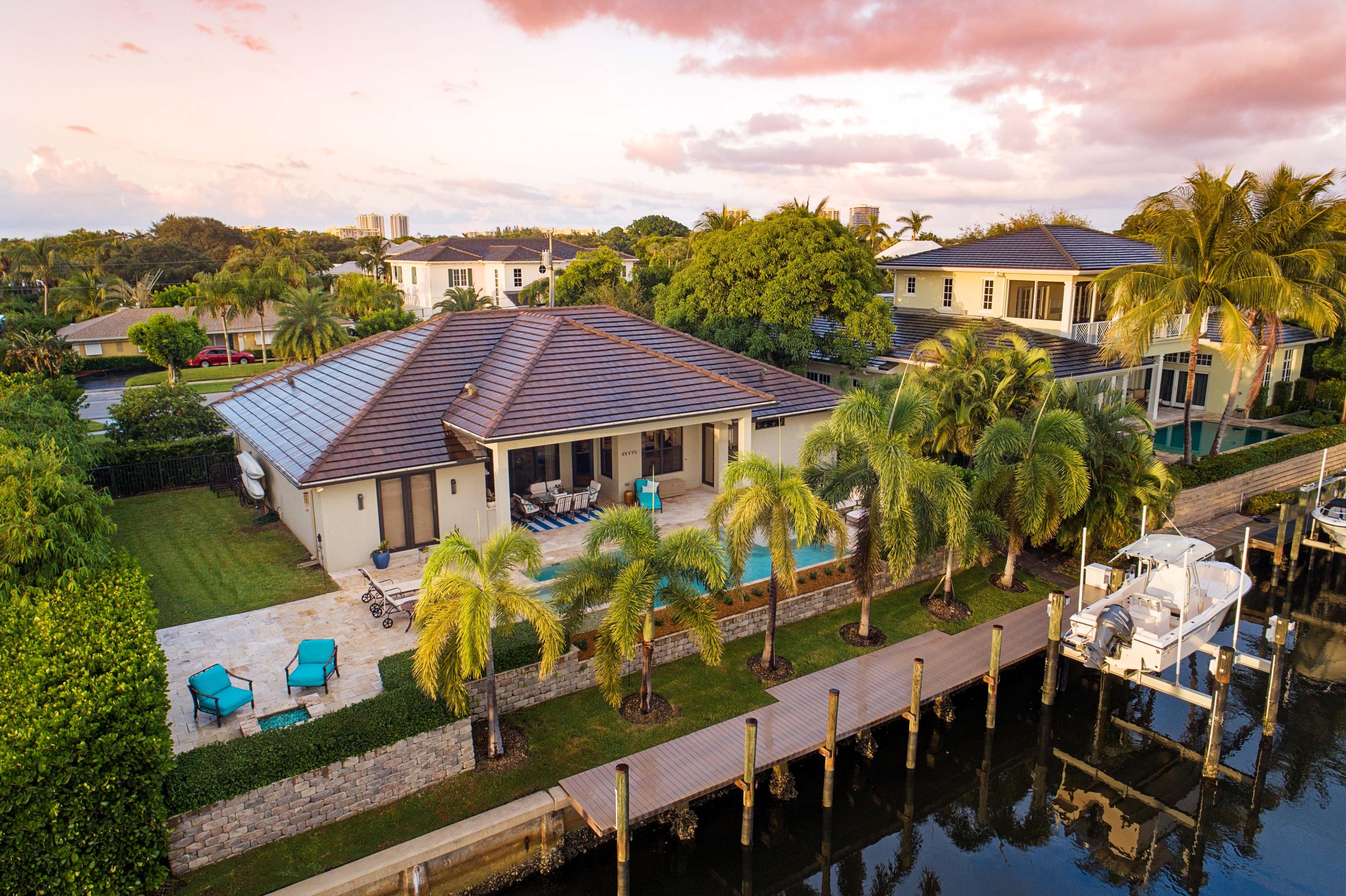 630 Shore Road North Palm Beach, FL 33408 - Photo 1 of 34 Front