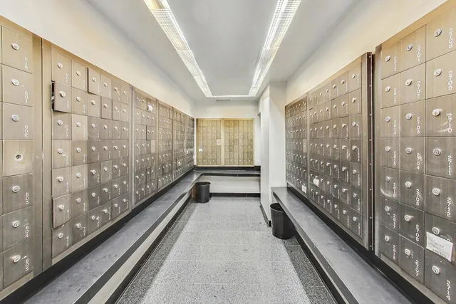 $175,000 | 4343 North Clarendon Avenue, Unit 1315, Chicago, IL 60613