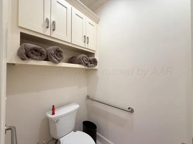 a room with wooden floor