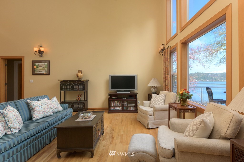 15778 Virginia Loop Road Northeast Poulsbo, WA 98370 - Photo 11 of 40 Gallery Image 11