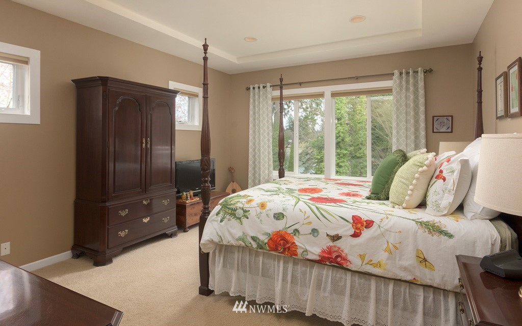 15778 Virginia Loop Road Northeast Poulsbo, WA 98370 - Photo 23 of 40 Gallery Image 23