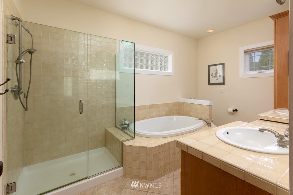 15778 Virginia Loop Road Northeast Poulsbo, WA 98370 - Photo 25 of 40 Gallery Image 25