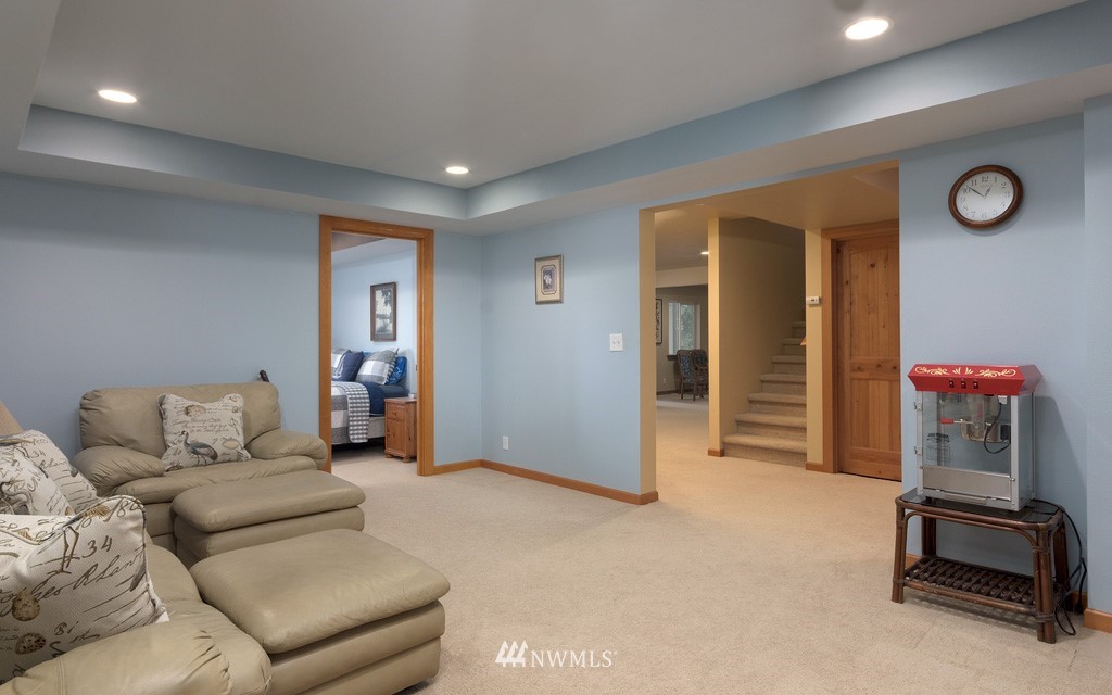 15778 Virginia Loop Road Northeast Poulsbo, WA 98370 - Photo 32 of 40 Gallery Image 32