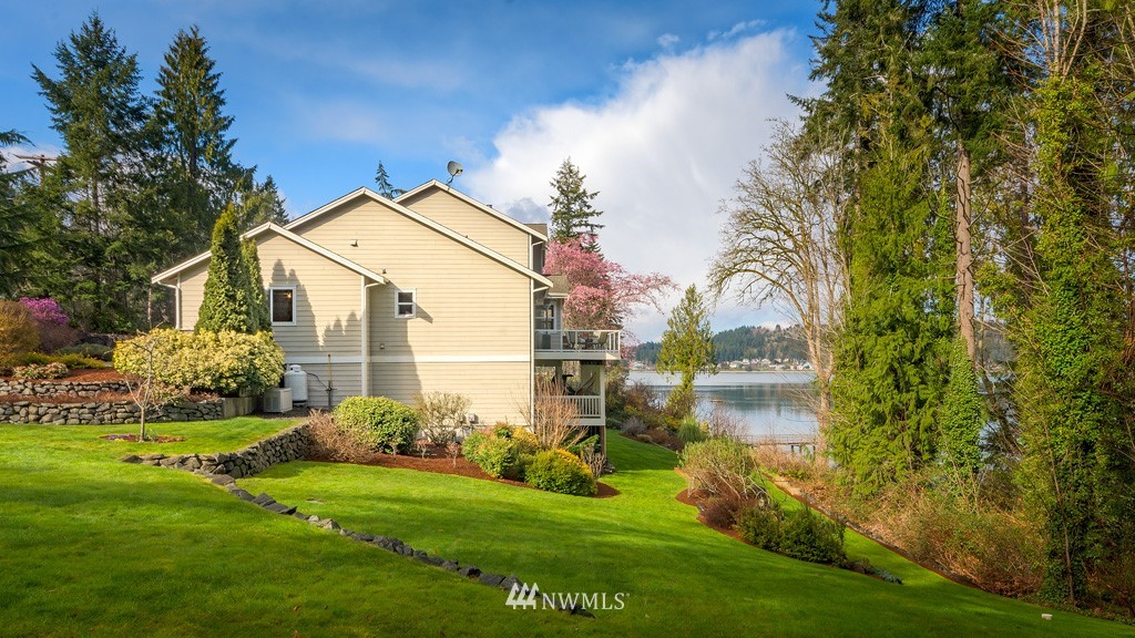 15778 Virginia Loop Road Northeast Poulsbo, WA 98370 - Photo 38 of 40 Gallery Image 38