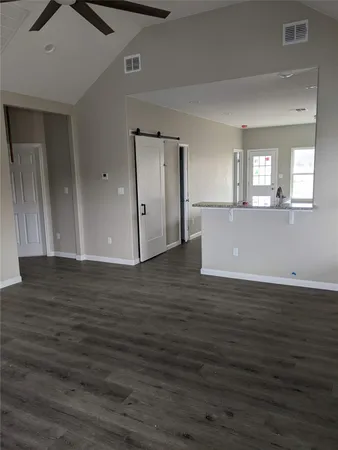 $1,750 | 906 Kate Street, Unit A, Lockhart, TX 78644