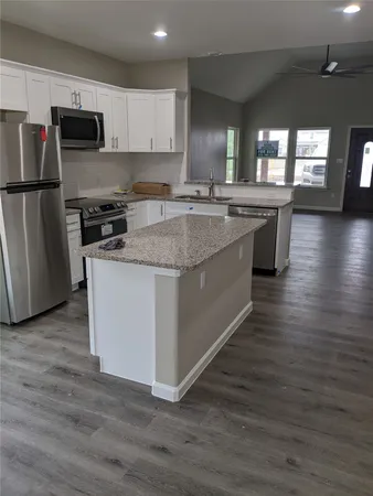 $1,750 | 906 Kate Street, Unit A, Lockhart, TX 78644
