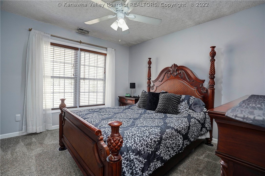 821 South Ruffner Road Charleston, WV 25314 - Photo 19 of 27 Gallery Image 19