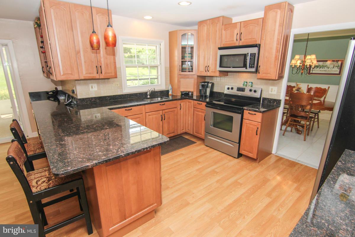 8713 Granite Lane Laurel, MD 20708 - Photo 14 of 30 Kitchen