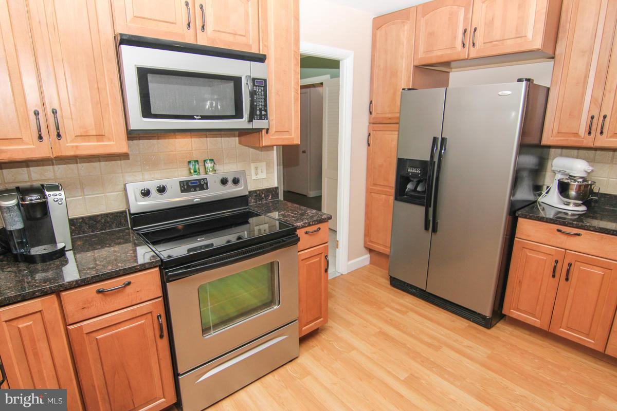 8713 Granite Lane Laurel, MD 20708 - Photo 4 of 30 Kitchen