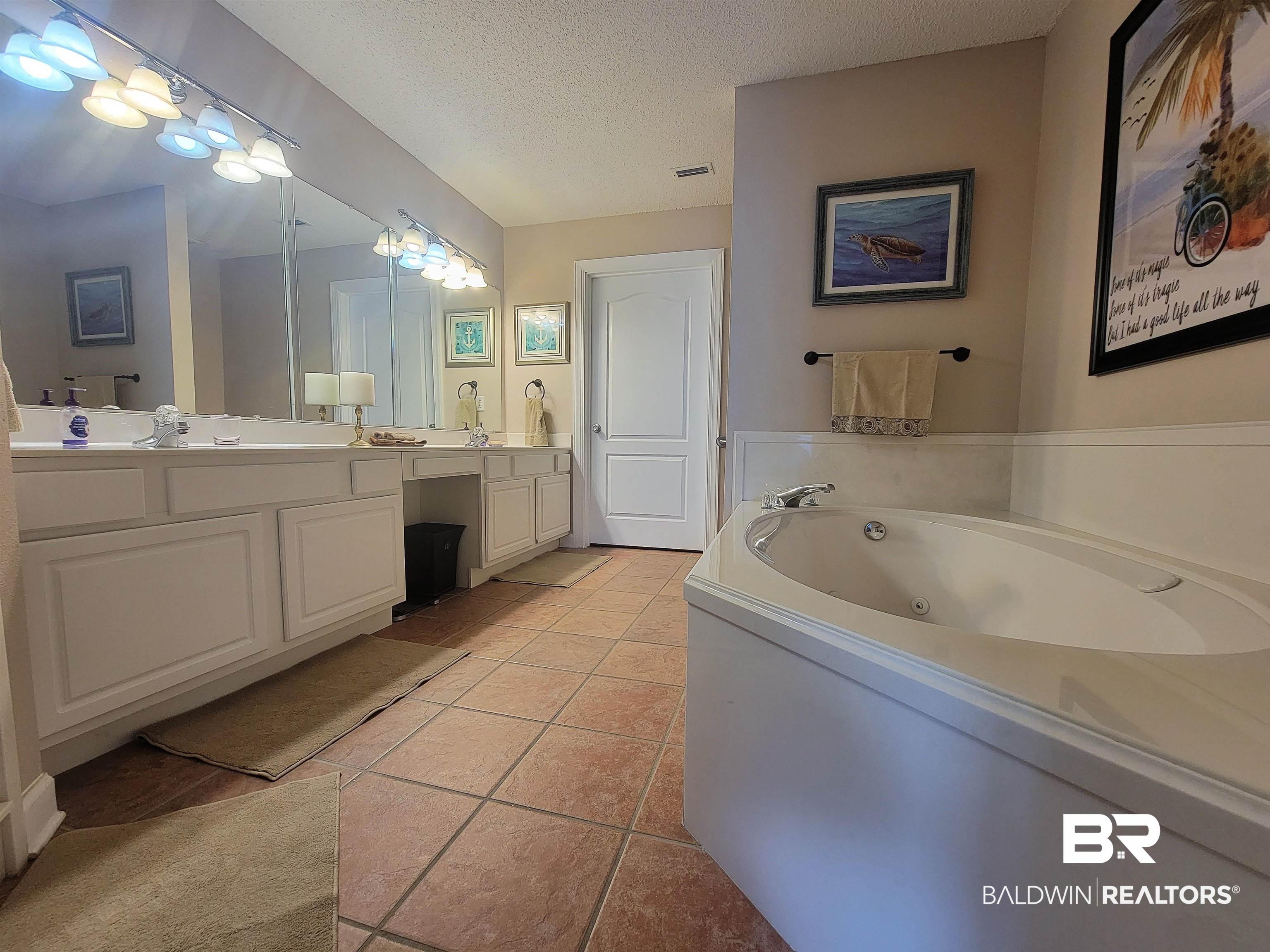 27770 Canal Road, Unit 502 Orange Beach, AL 36561 - Photo 12 of 33