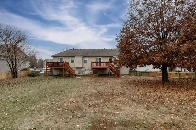 $350,000 | 17528 111th Place, Olathe, KS 66061