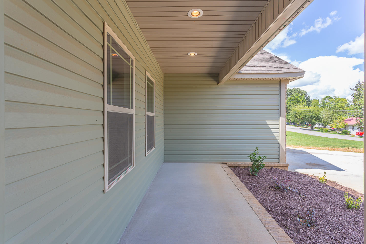 2892 Peavine Road Rock Spring, GA 30739 - Photo 4 of 22 2892 Peavine-18