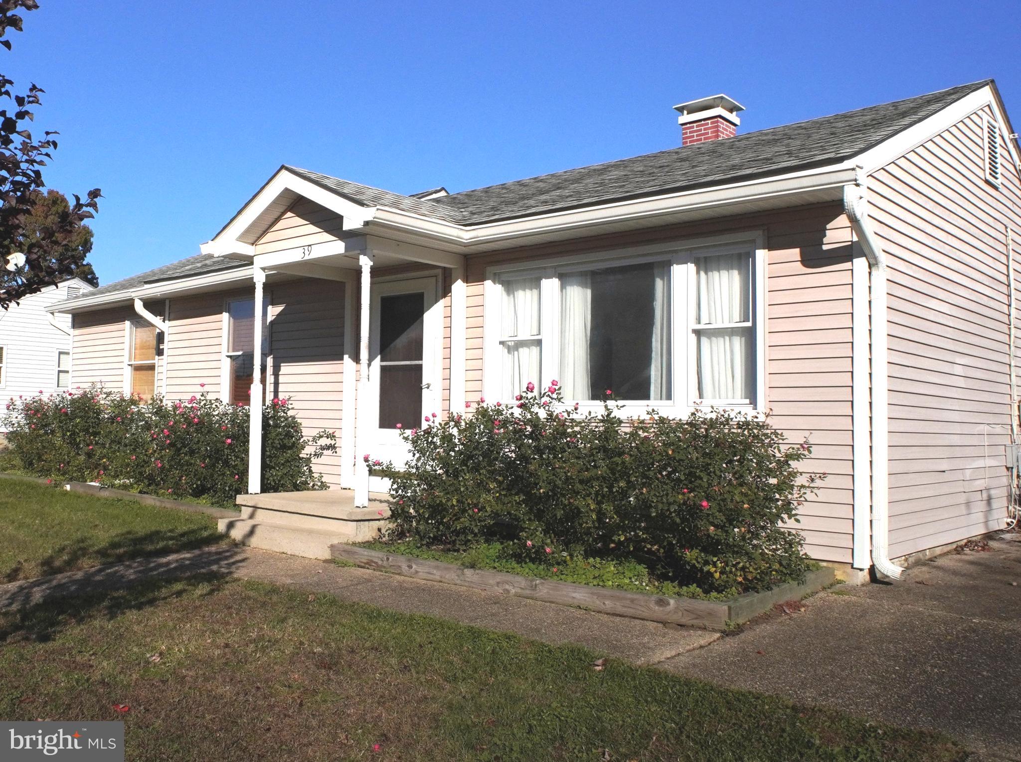 39 Oak Court Annapolis, MD 21401 - Photo 3 of 49