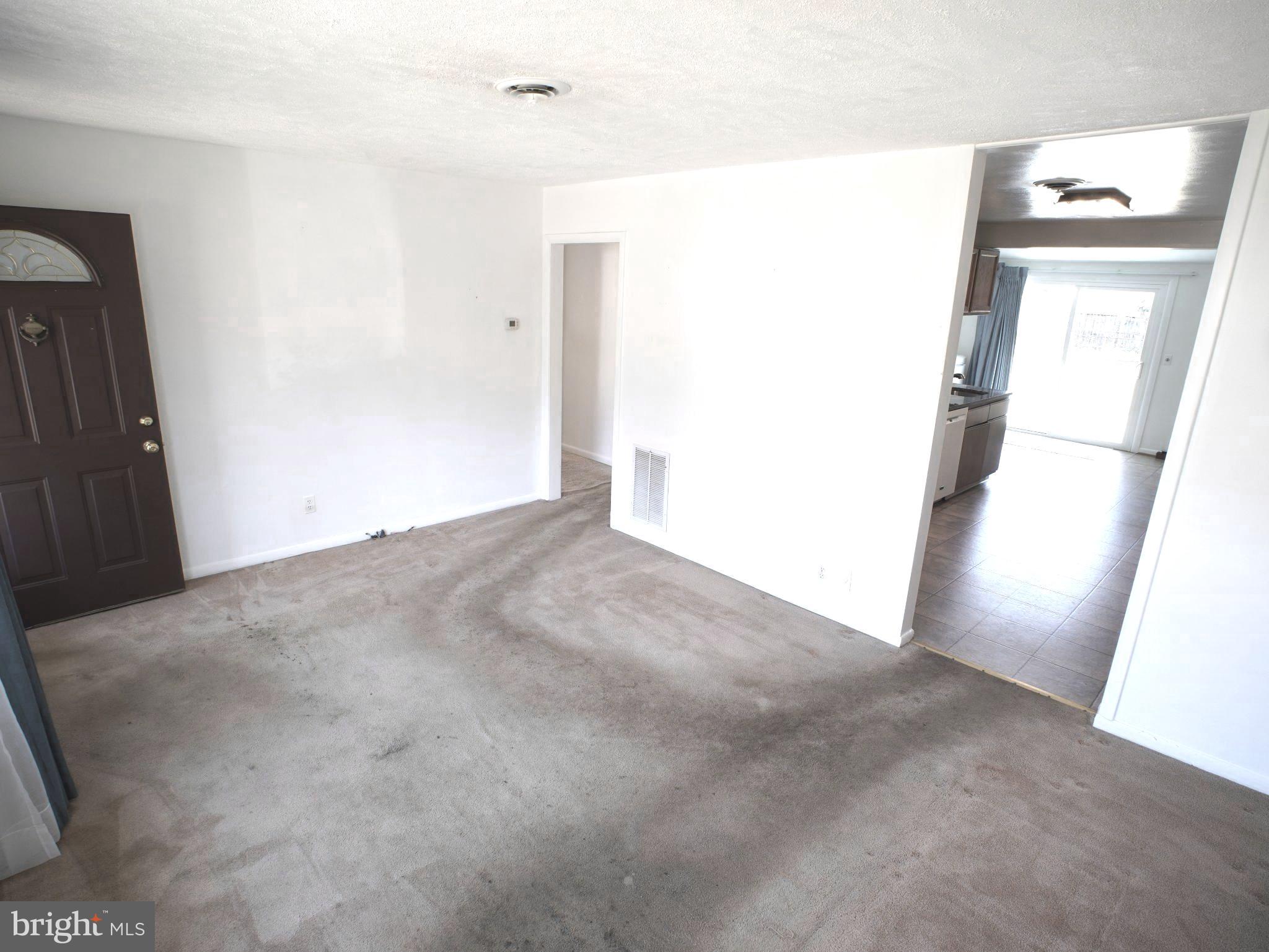 39 Oak Court Annapolis, MD 21401 - Photo 5 of 49