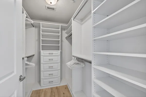 $1,000,000 | 834 Bay Colony Drive South, Juno Beach, FL 33408