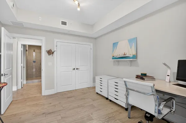 $1,000,000 | 834 Bay Colony Drive South, Juno Beach, FL 33408