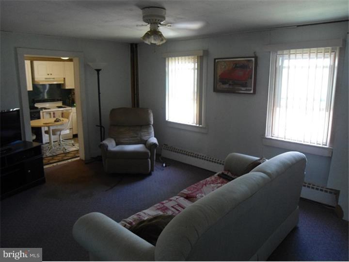 732 Brown Street Bristol, PA 19007 - Photo 6 of 21 Unit #1