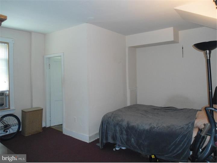 732 Brown Street Bristol, PA 19007 - Photo 8 of 21 Unit #1