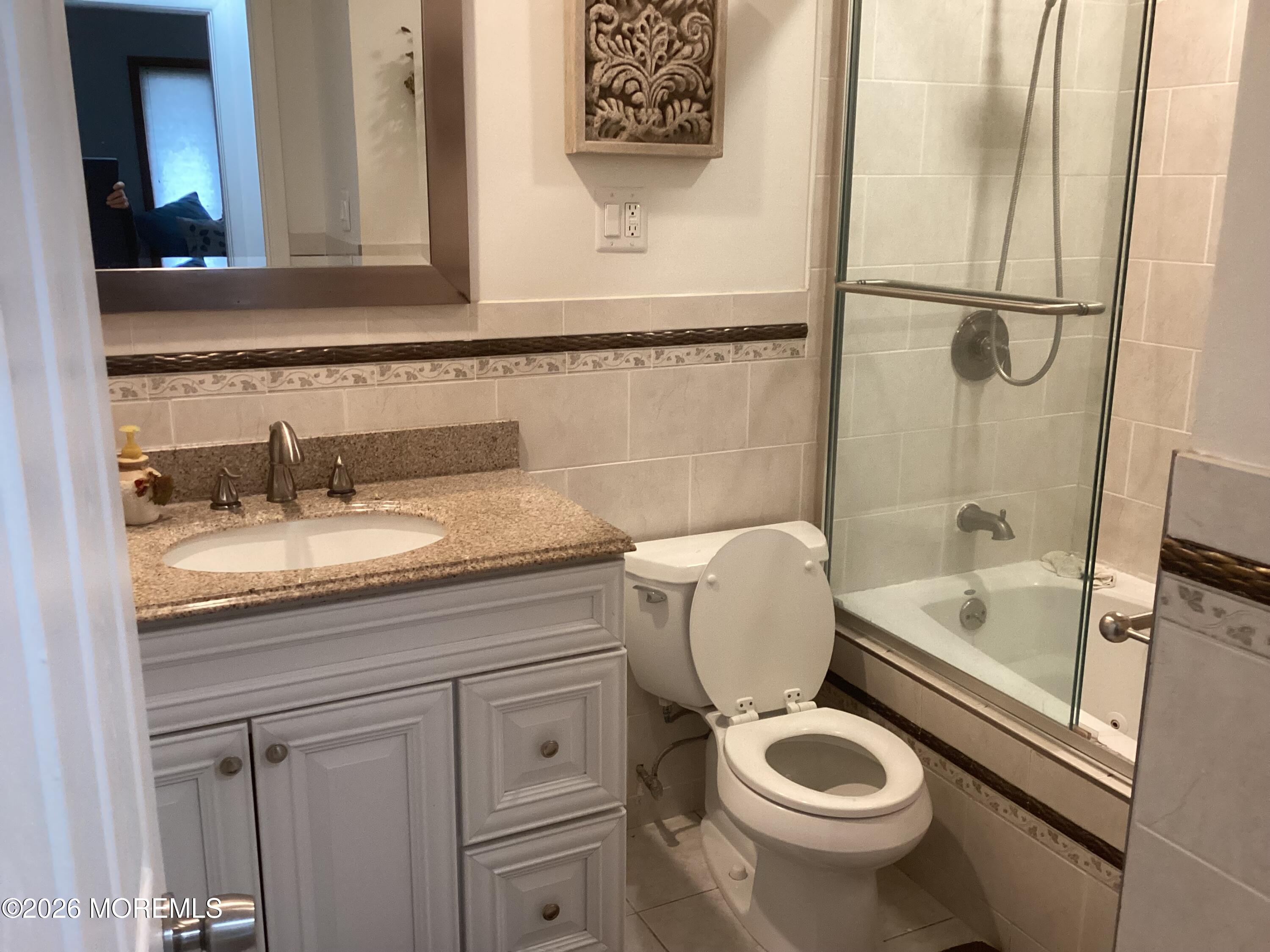 41 Faith Lane Matawan, NJ 07747 - Photo 24 of 27 IMG_0067