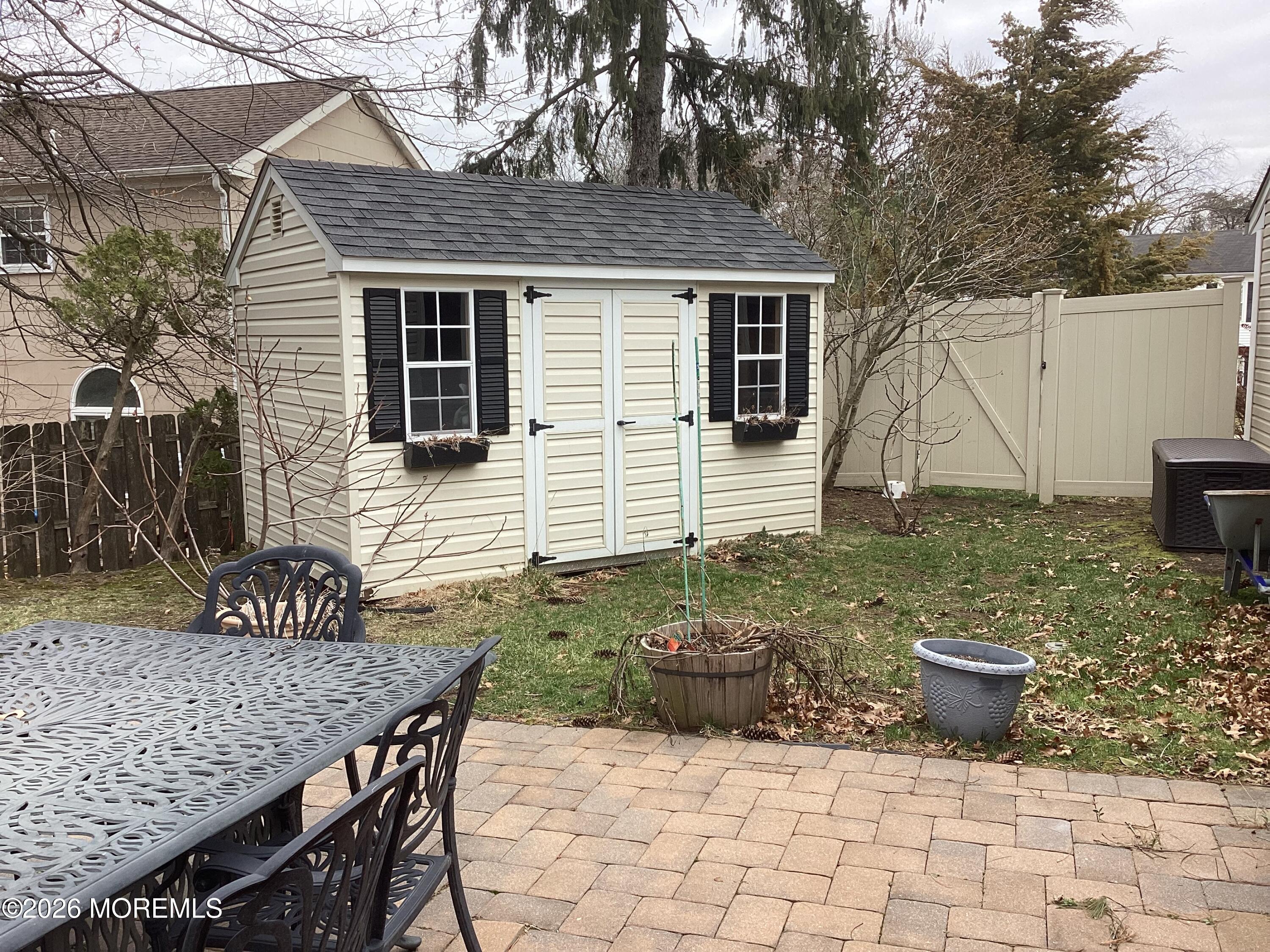 41 Faith Lane Matawan, NJ 07747 - Photo 4 of 27 IMG_0089