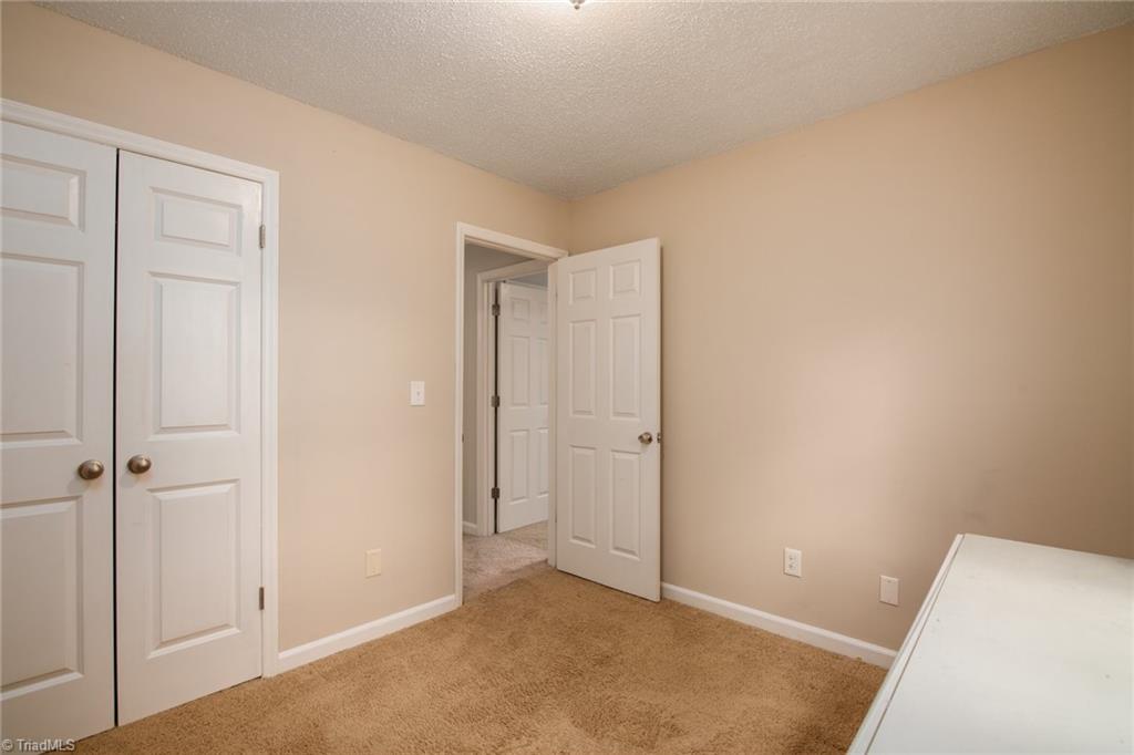 1520 Pebblebrook Road Winston-Salem, NC 27105 - Photo 16 of 26