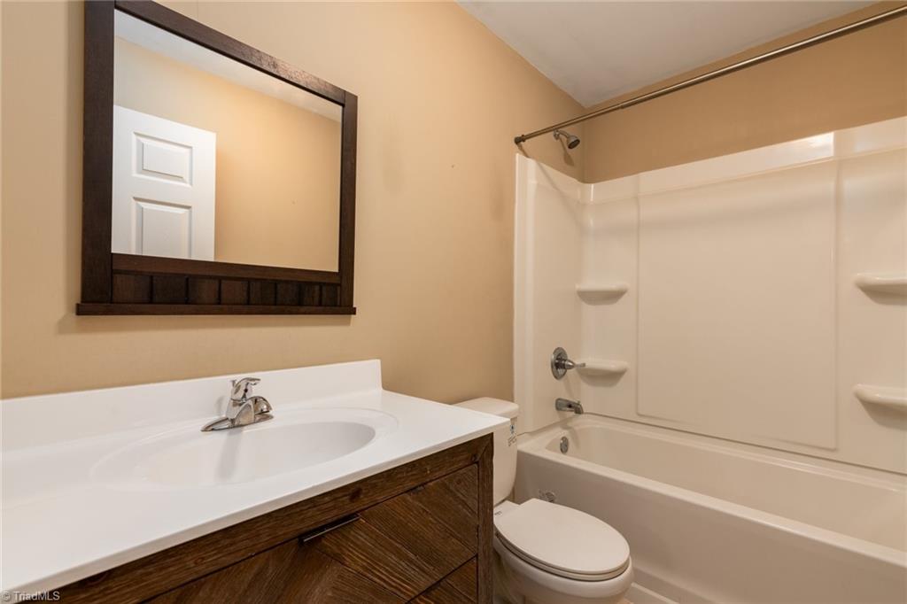 1520 Pebblebrook Road Winston-Salem, NC 27105 - Photo 22 of 26