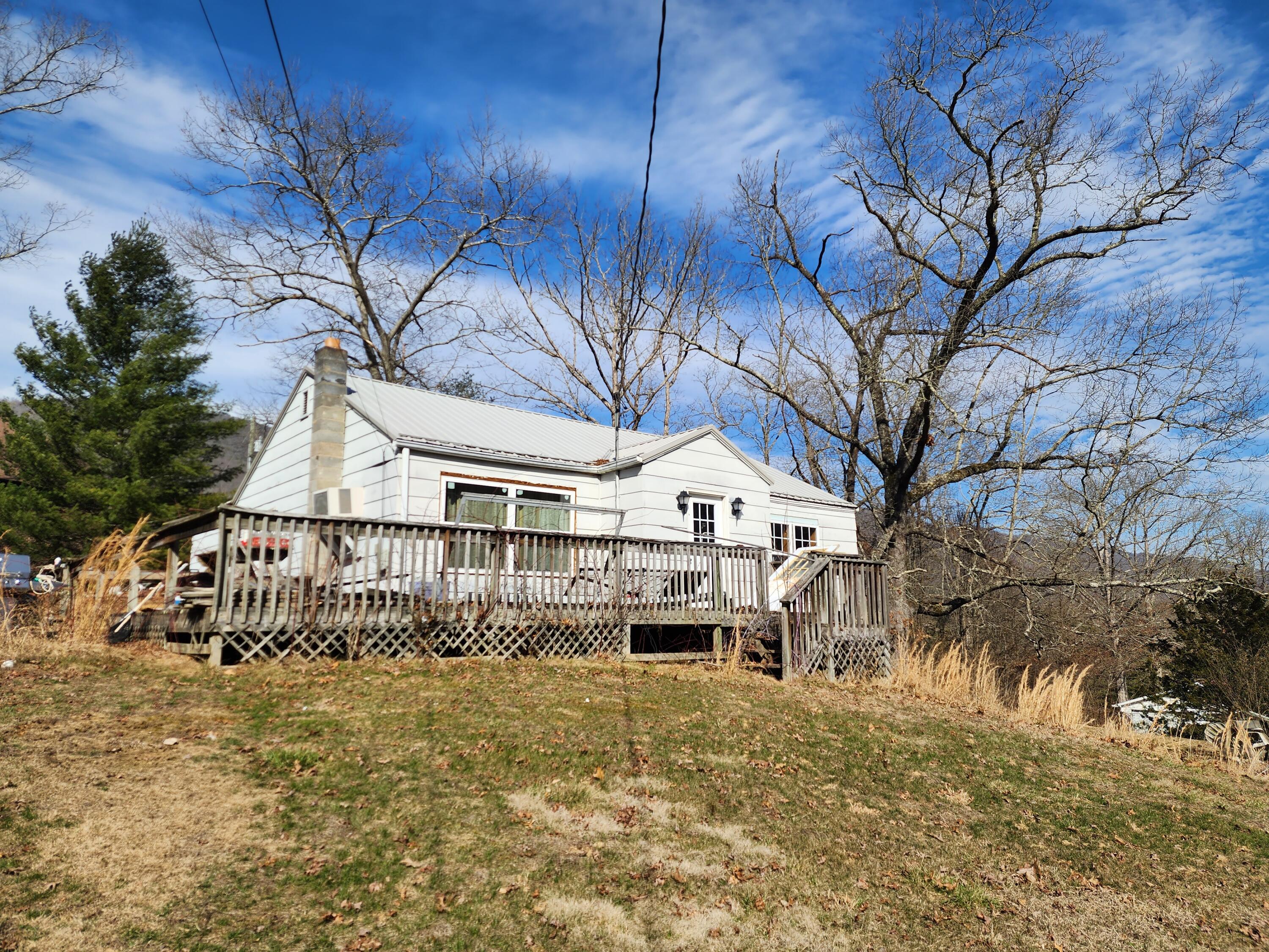 228 Maces Spring Drive Hiltons, VA 24258 - Photo 2 of 2 20230207_134425