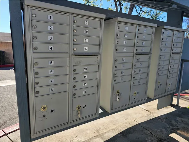 $1,800 | 7001 Church Avenue, Unit 60, Highland, CA 92346