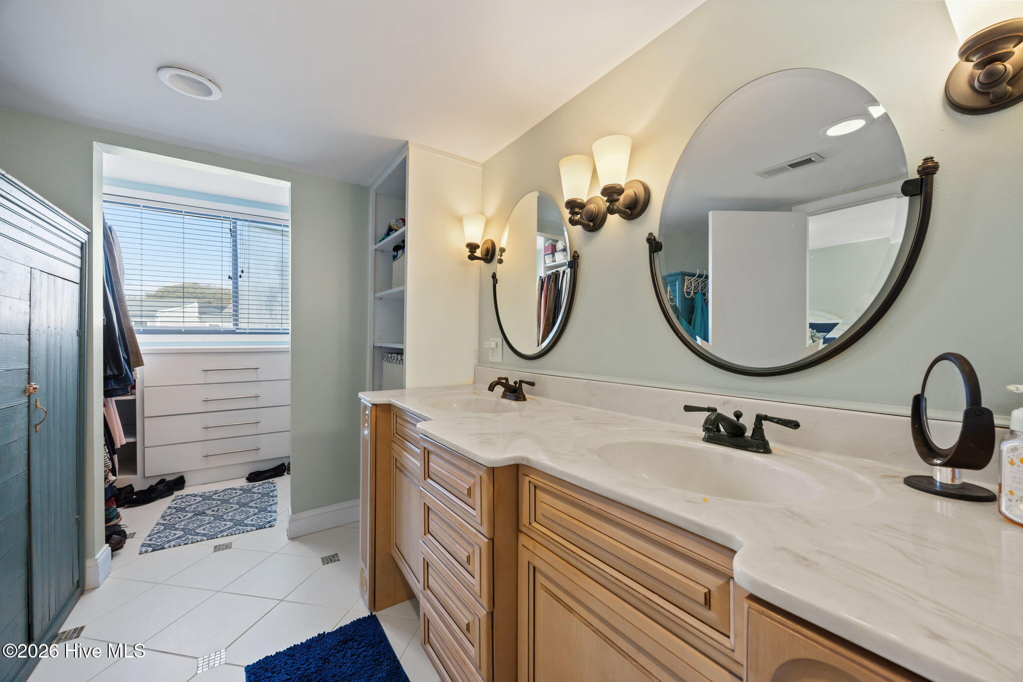 130 Salter Path Road, Unit B9 Pine Knoll Shores, NC 28512 - Photo 22 of 58 39-web-or-mls-IMG_9202