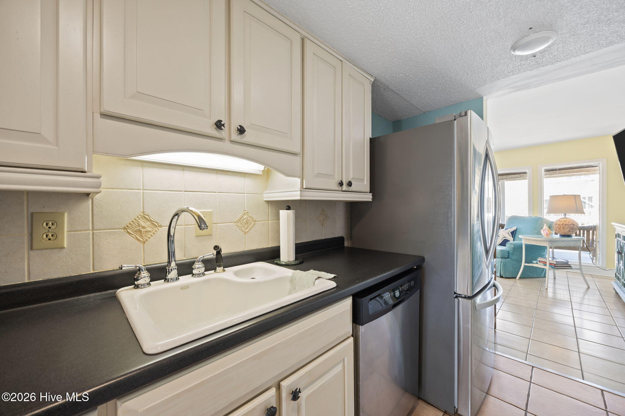 130 Salter Path Road, Unit B9 Pine Knoll Shores, NC 28512 - Photo 9 of 58 26-web-or-mls-IMG_9154