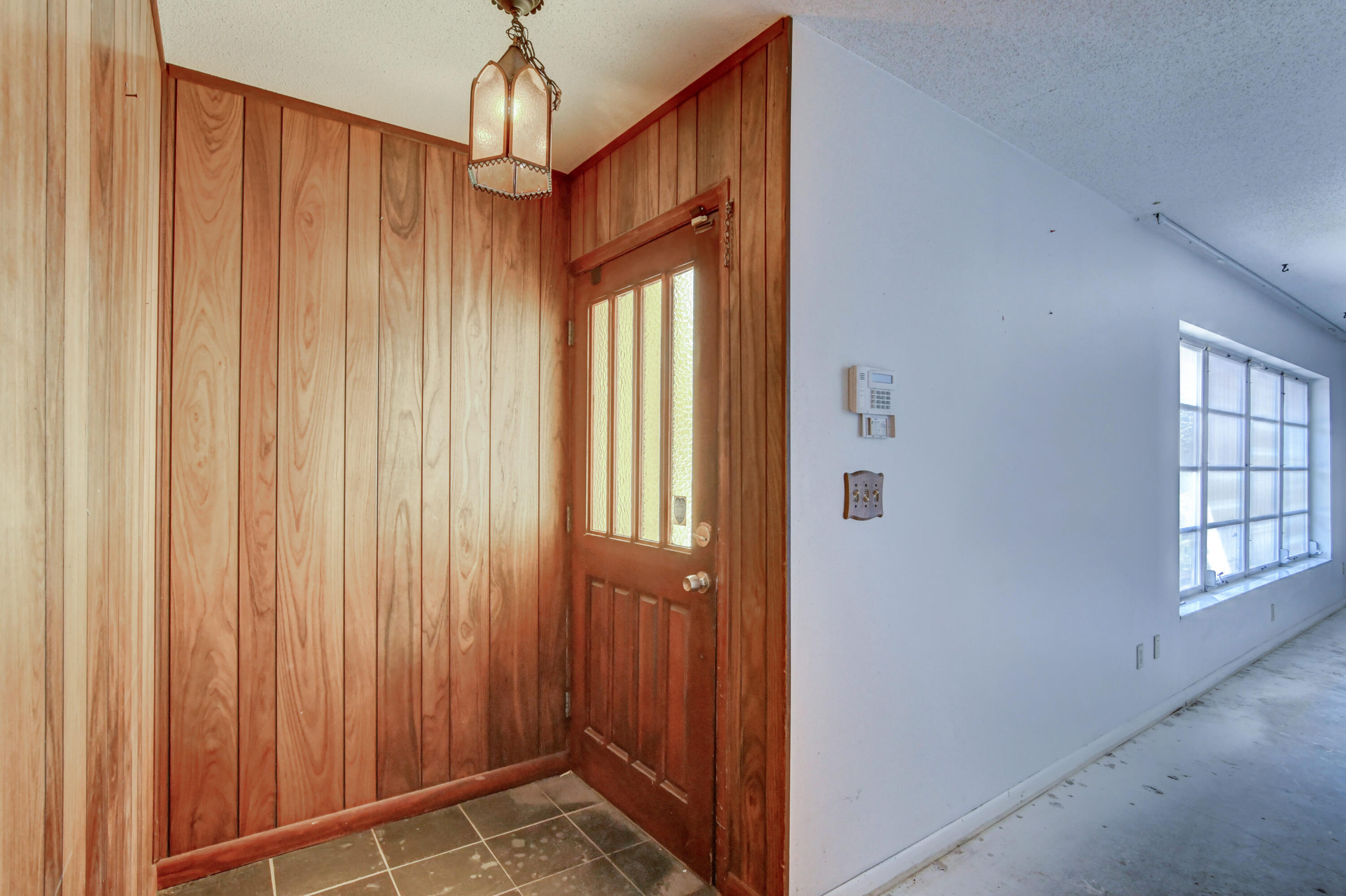 3408 Washington Road West Palm Beach, FL 33405 - Photo 5 of 33 06_dsc_4242_3_4_5_6