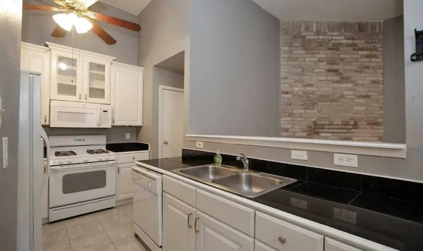 $205,000 | 3111 Oak Rock, Spring, TX 77373