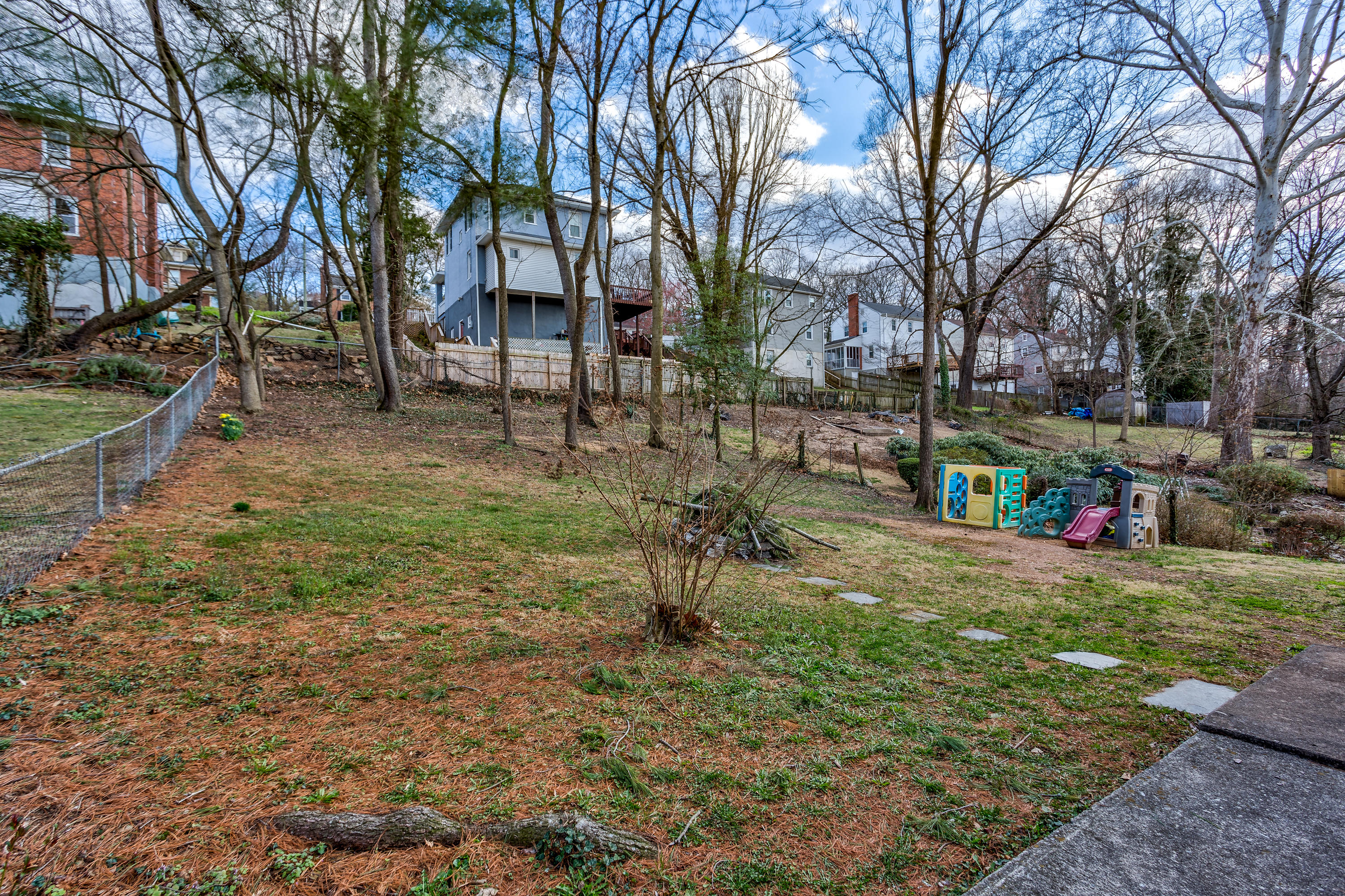 2506 Livingston Road Southwest Roanoke, VA 24015 - Photo 23 of 25 IMG_5