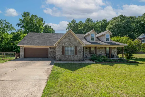 $349,500 | 323 Laxton Lane, Munford, TN 38058