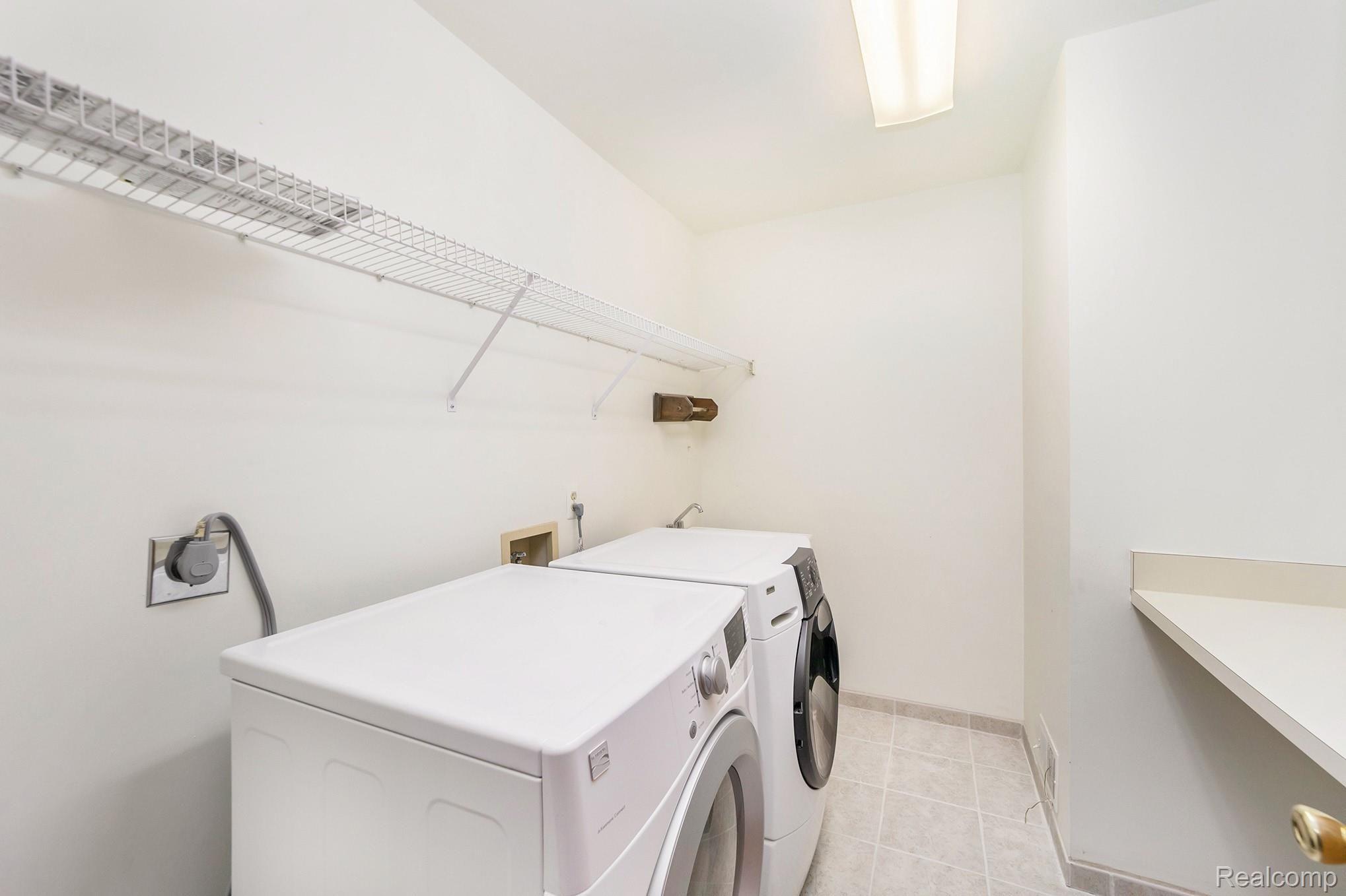 2139 Rochelle Park Drive, Unit 73 Rochester, MI 48309 - Photo 13 of 34 017A6422.jpg