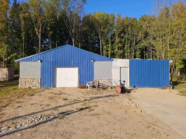 $75,000 | 00369 County Road 665, Bloomingdale, MI 49026