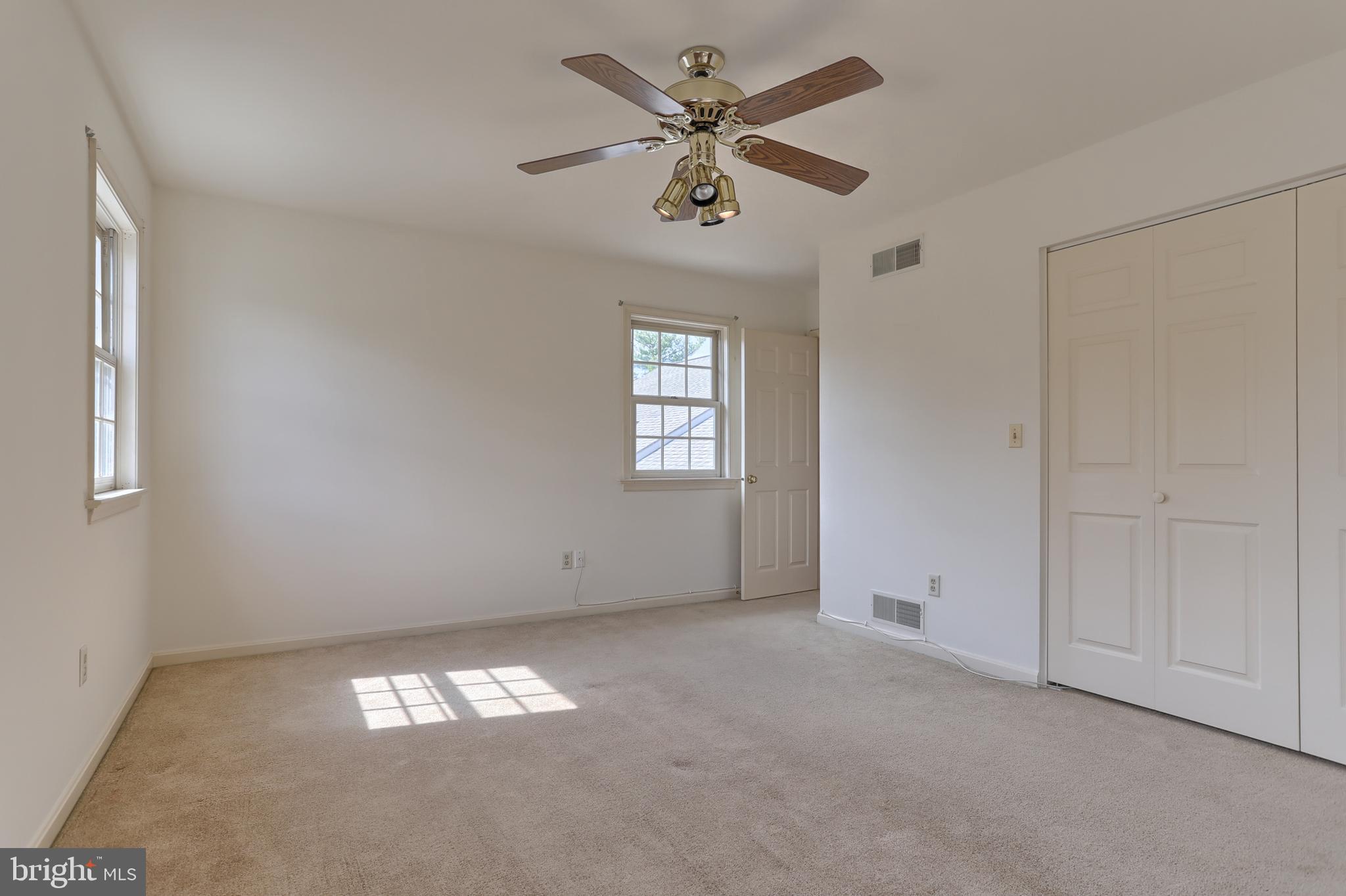 77 Cambridge Drive Hershey, PA 17033 - Photo 23 of 33 2nd level bedroom with double closet