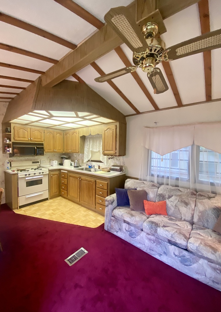 5-154 Woodhaven Sublette, IL 61367 - Photo 5 of 19