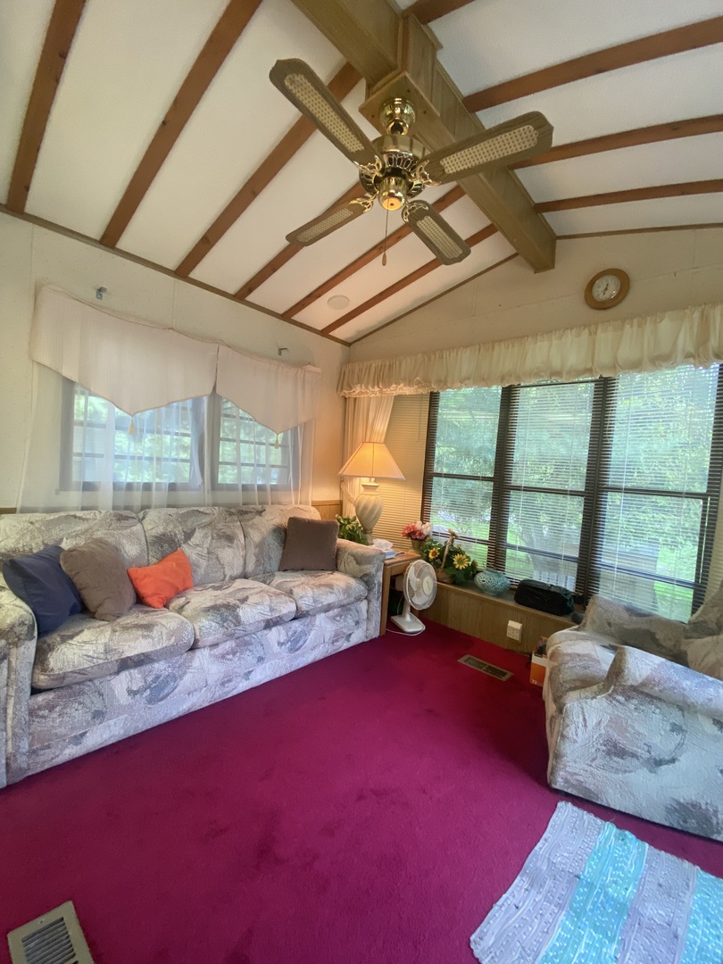 5-154 Woodhaven Sublette, IL 61367 - Photo 8 of 19