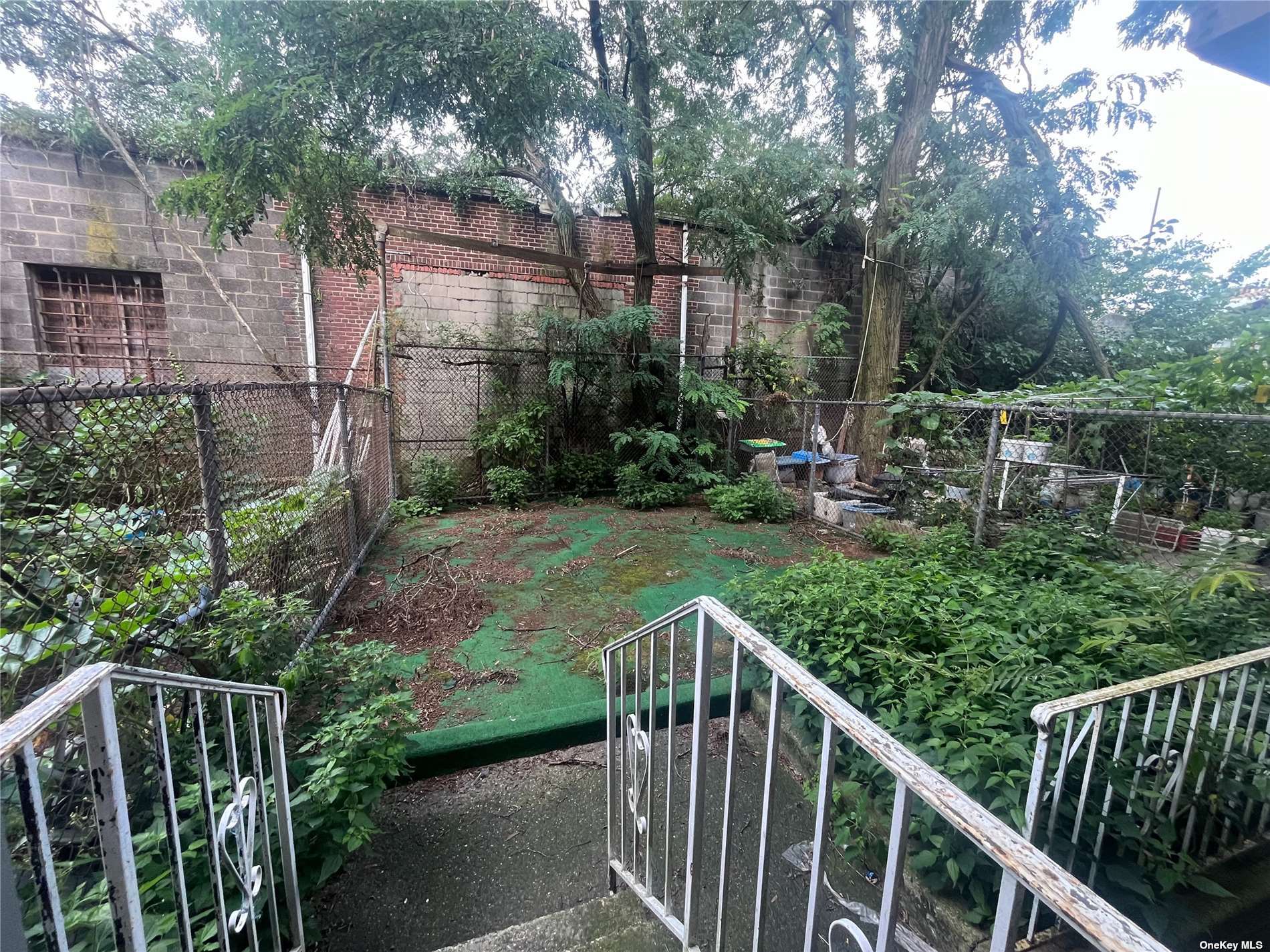 53-37 97th Street Queens, NY 11368 - Photo 31 of 36