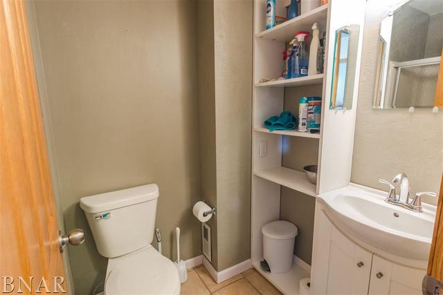 700 North Adelaide Street, Unit 12 Normal, IL 61761 - Photo 7 of 30