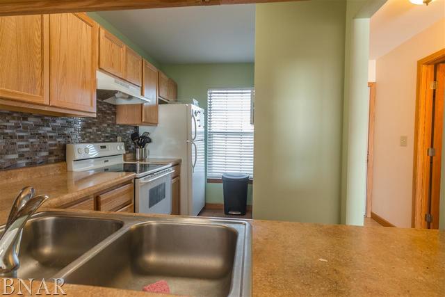700 North Adelaide Street, Unit 12 Normal, IL 61761 - Photo 10 of 30