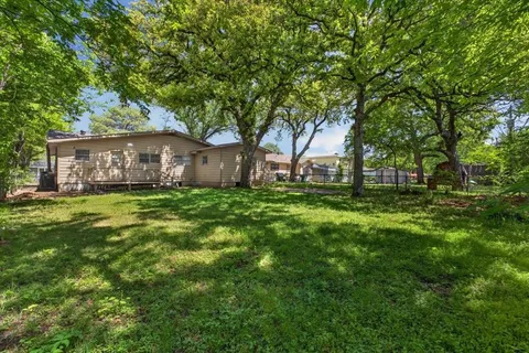 $260,000 | 6828 Greenlee Street, Fort Worth, TX 76112