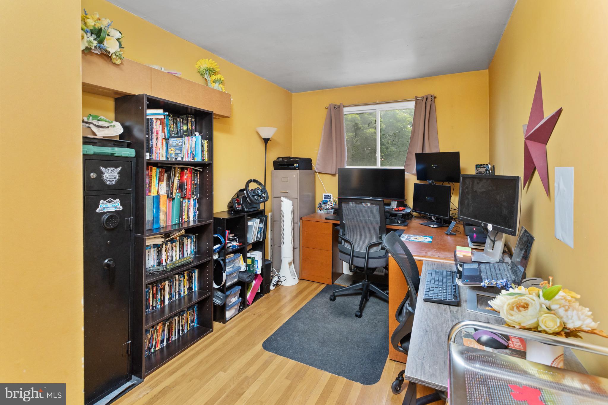 809 Woodlane Road Edgewater Park, NJ 08010 - Photo 25 of 30
