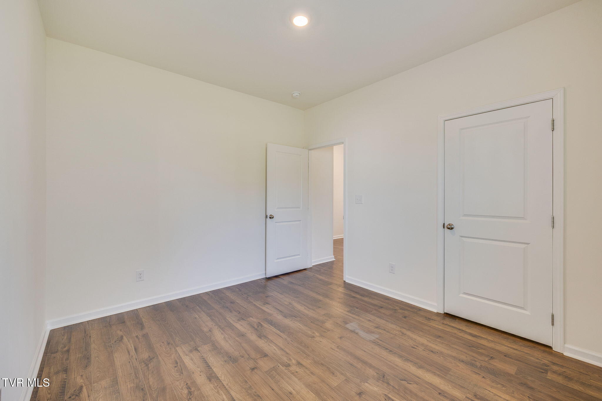 1160 Ridge Parke Kingsport, TN 37663 - Photo 24 of 33 025