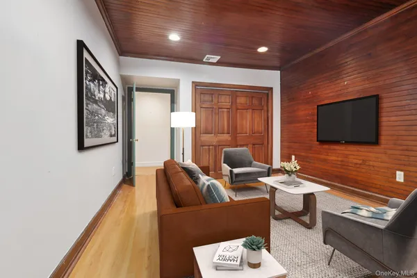 $1,100,000 | 32 East Lake Stable Road, Tuxedo Park, NY 10987