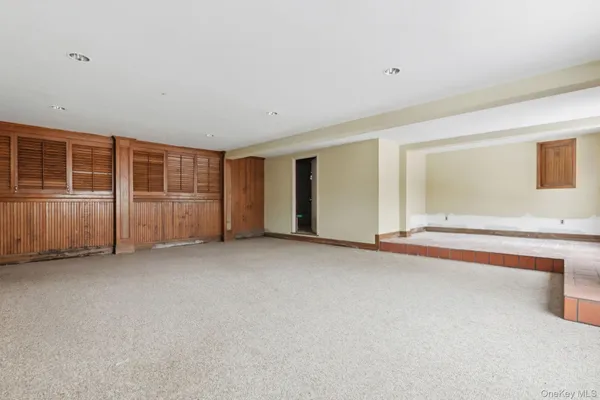 $1,100,000 | 32 East Lake Stable Road, Tuxedo Park, NY 10987