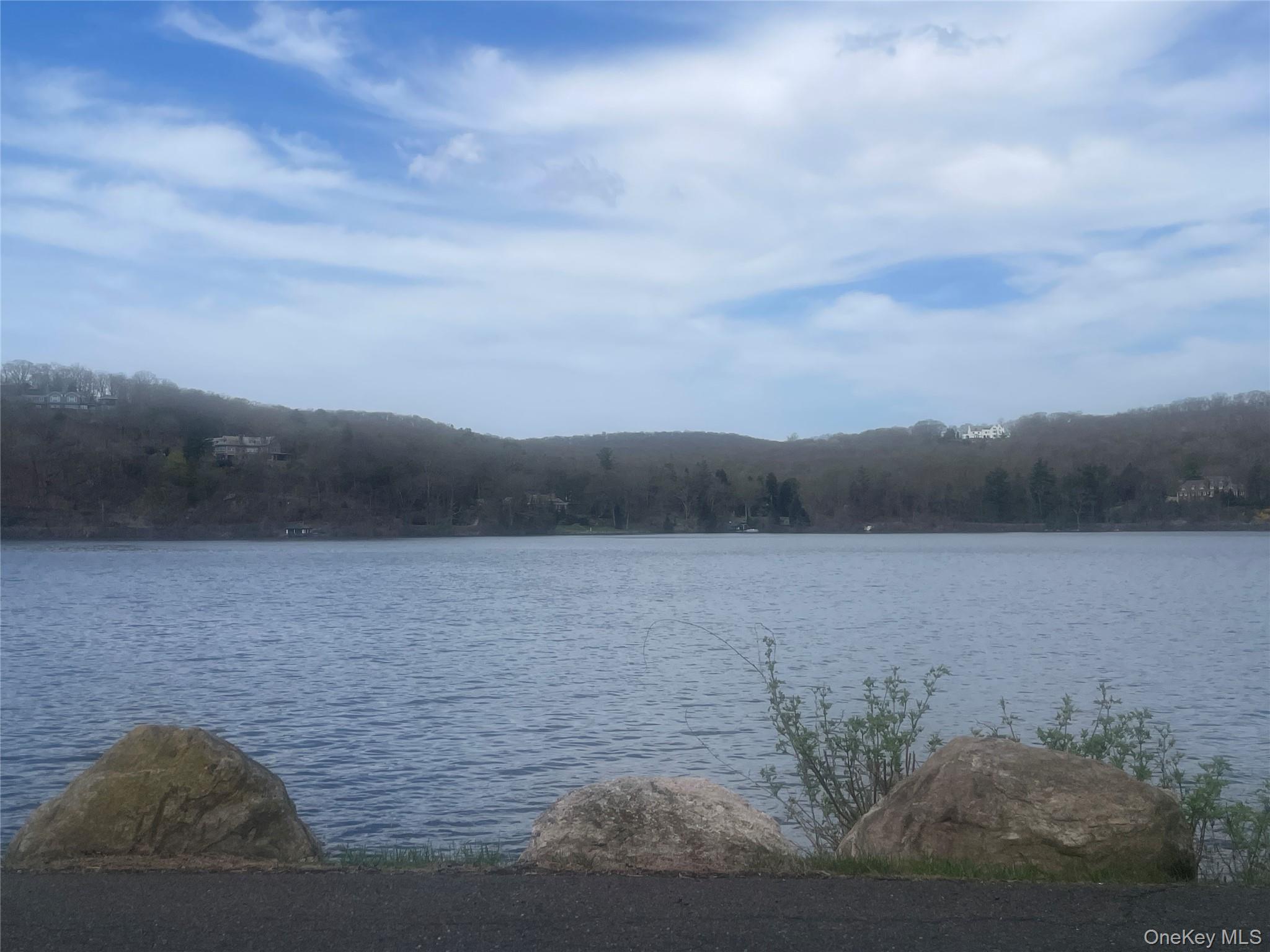 32 East Lake Stable Road Tuxedo Park, NY 10987 - Photo 45 of 49