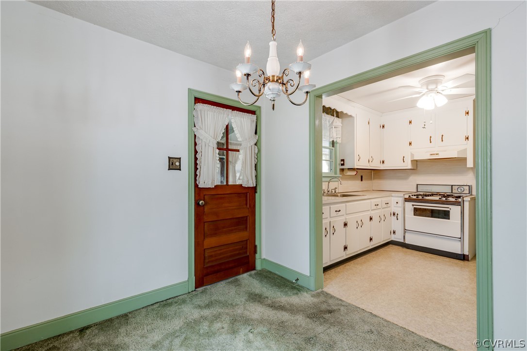 27 Wootton Road Sandston, VA 23150 - Photo 4 of 22 Gallery Image 4